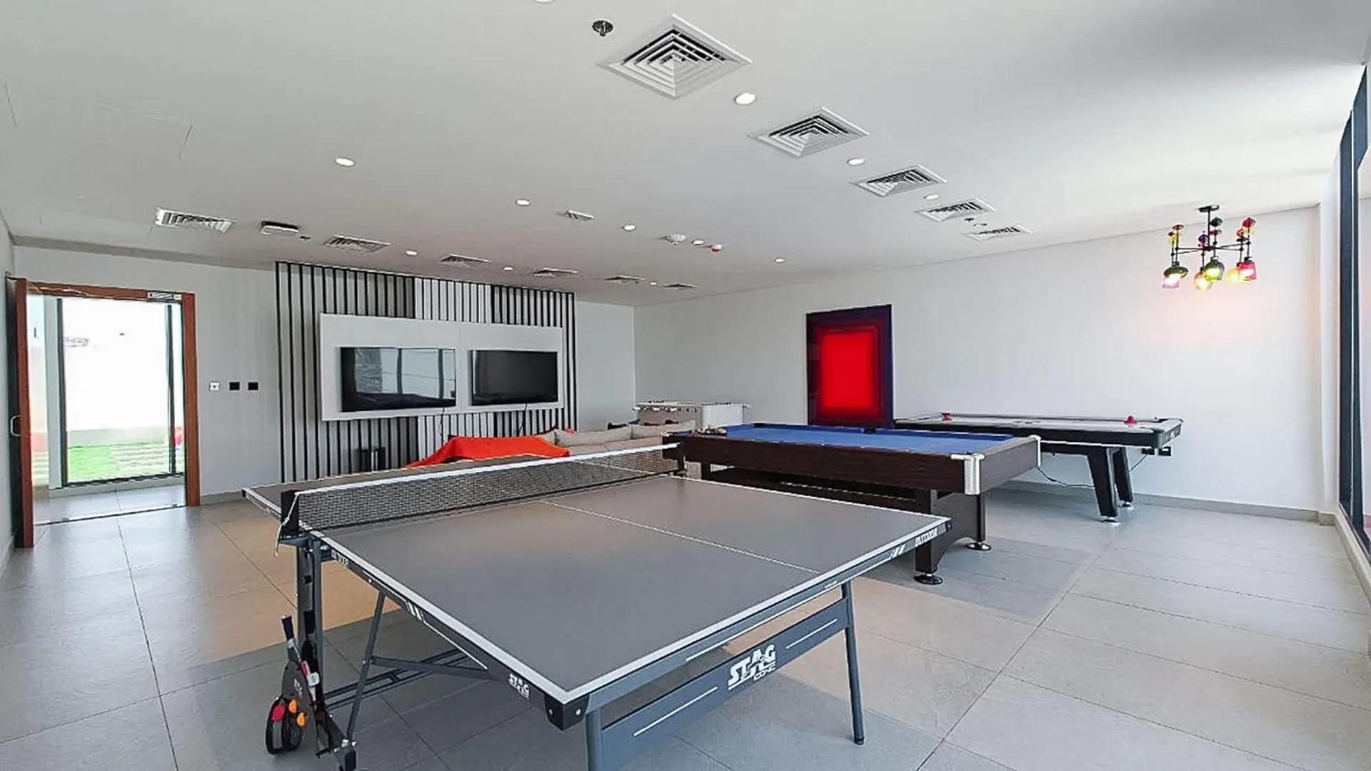 Modern Studio Retreat In Al Furjan - Sleeps 2! Dubai
