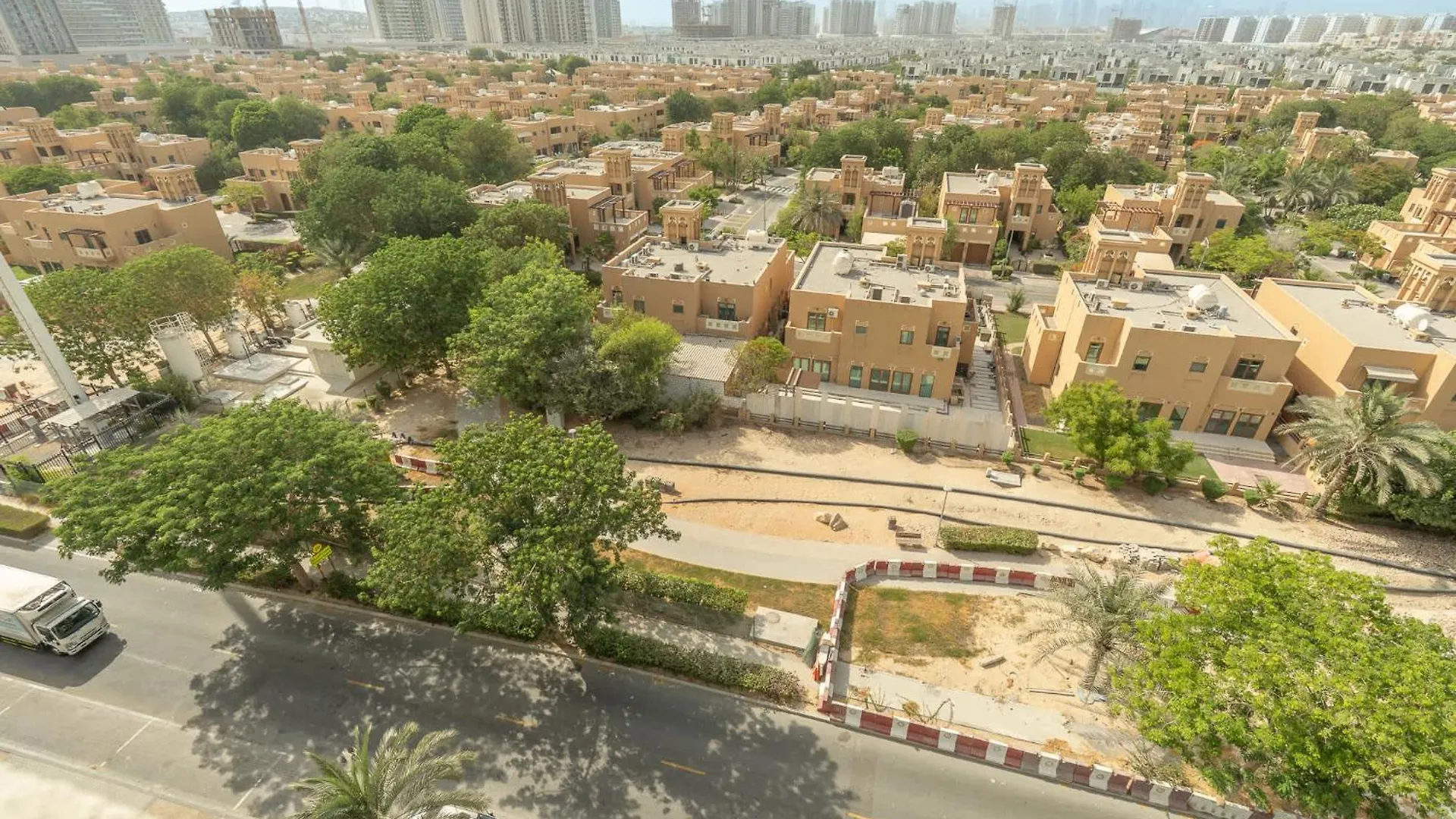 Apartment Modern Studio Retreat In Al Furjan - Sleeps 2! Dubai United Arab Emirates