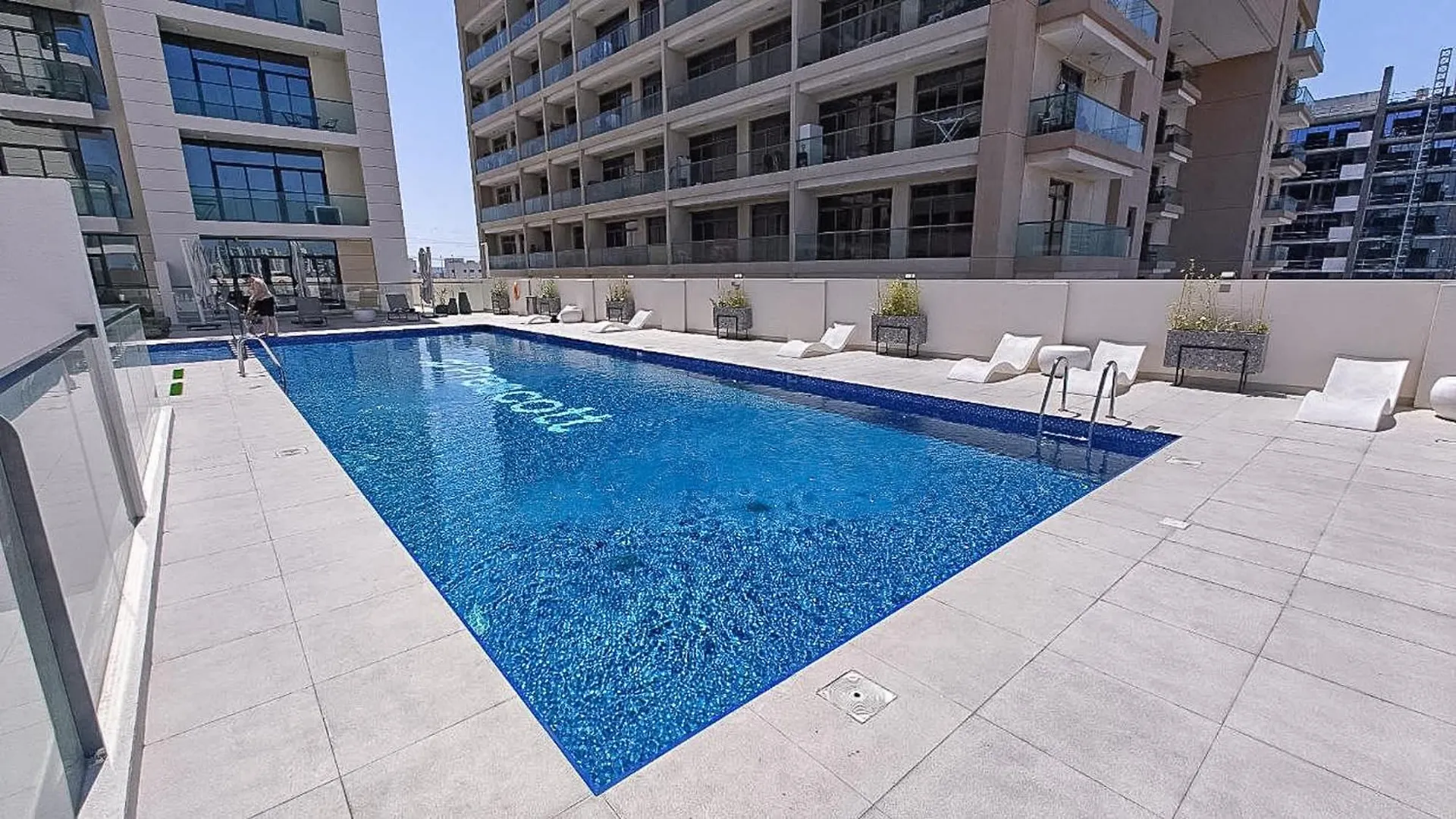 Modern Studio Retreat In Al Furjan - Sleeps 2! Dubai 0*,