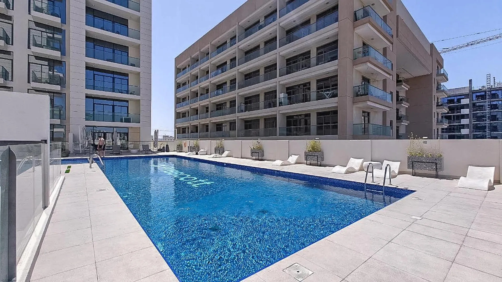 Modern Studio Retreat In Al Furjan - Sleeps 2! Dubai
